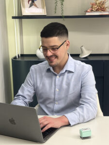 Consulta médica online via telemedicina entre paciente e médico em Santa Catarina