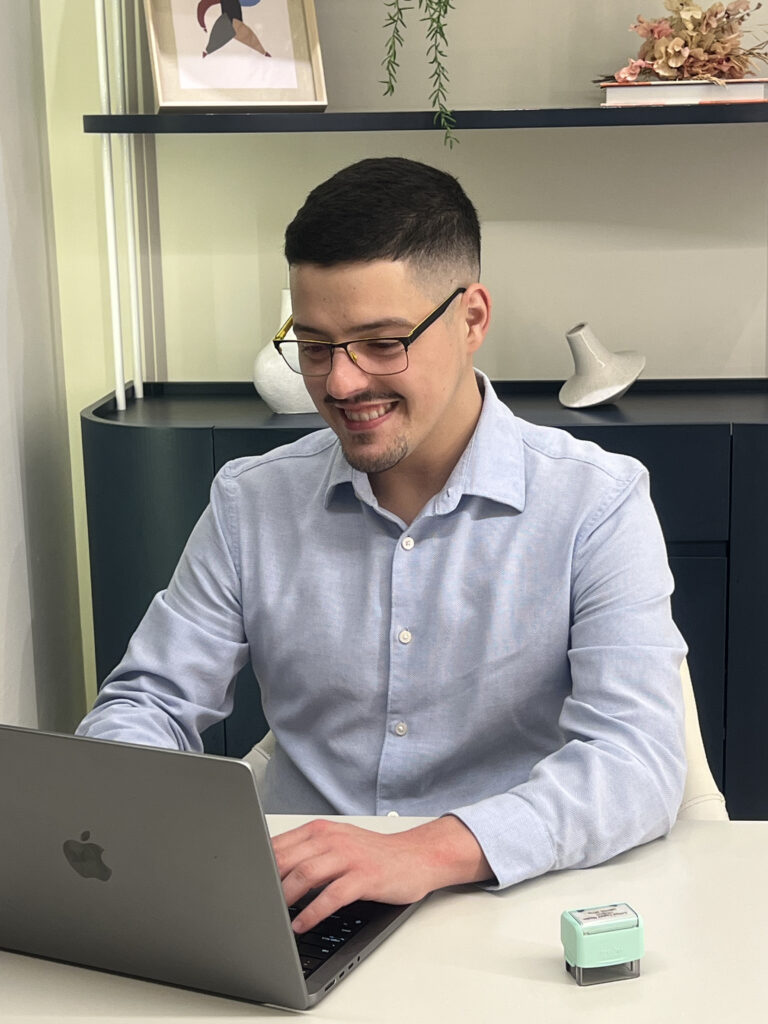 Consulta médica online via telemedicina entre paciente e médico em Santa Catarina